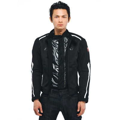 Dainese Hydraflux 2 Air D-Dry το καλύτερο καλοκαιρινό μπουφάν μηχανής για πόλης & εκδρομική χρήση